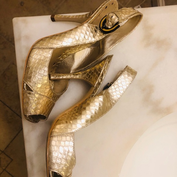 BCBGirls Gold Slingback Peeptoe - Picture 2 of 6